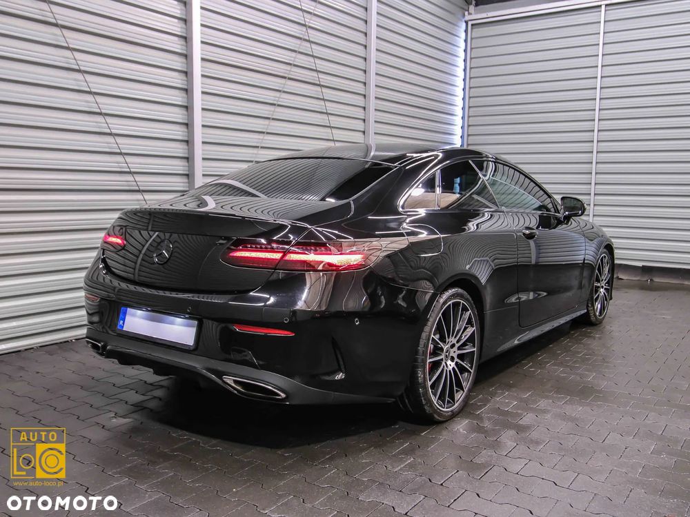Mercedes-Benz Klasa E 300 9G-TRONIC AMG Line - 8