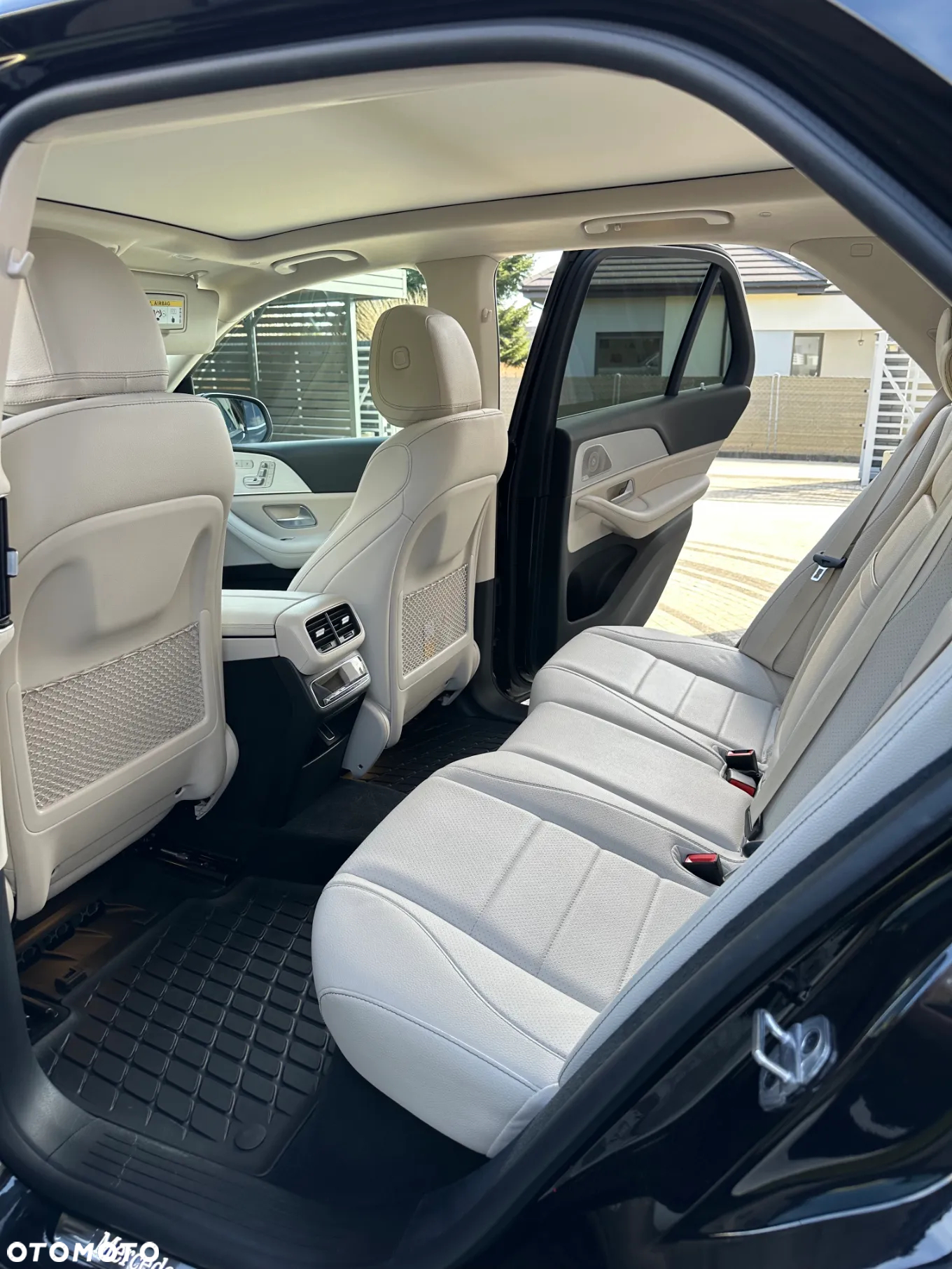 Mercedes-Benz GLE 450 4-Matic - 9
