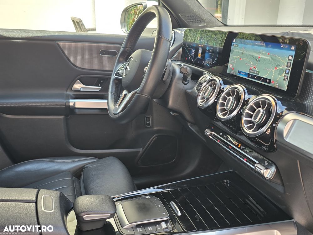Mercedes-Benz GLB 220 d 8G-DCT Progressive - 17
