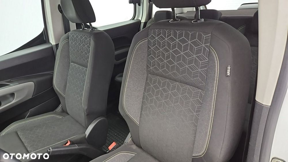 Peugeot Rifter 1.5 BlueHDI Active - 12
