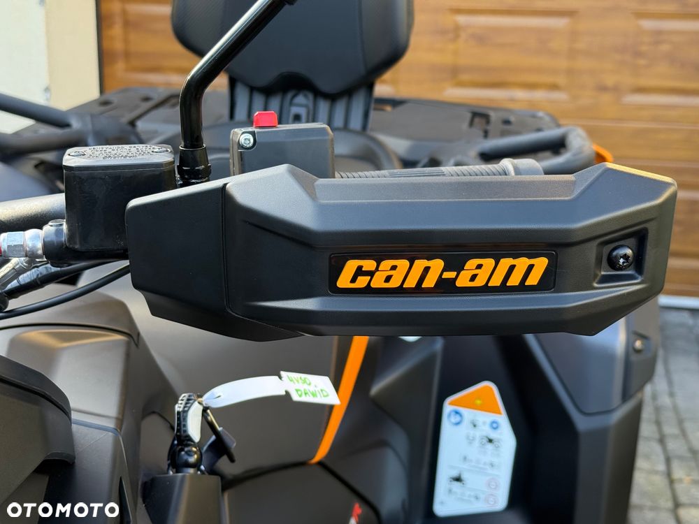 Can-Am Outlander Max - 18