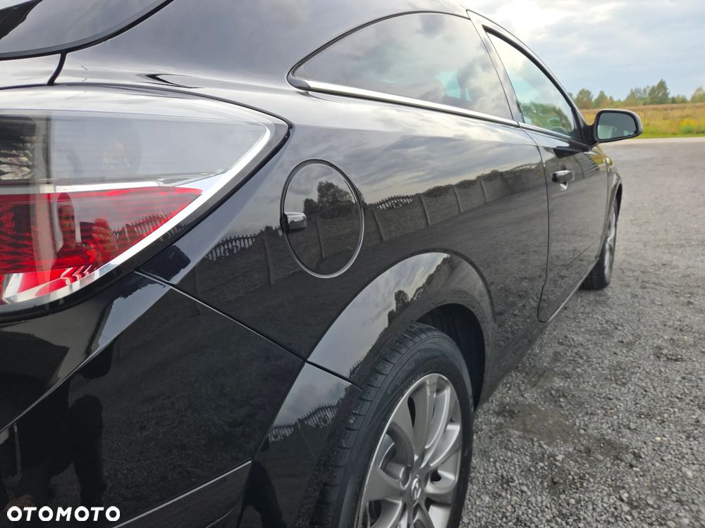 Opel Astra 1.6 Edition 111 Jahre - 20