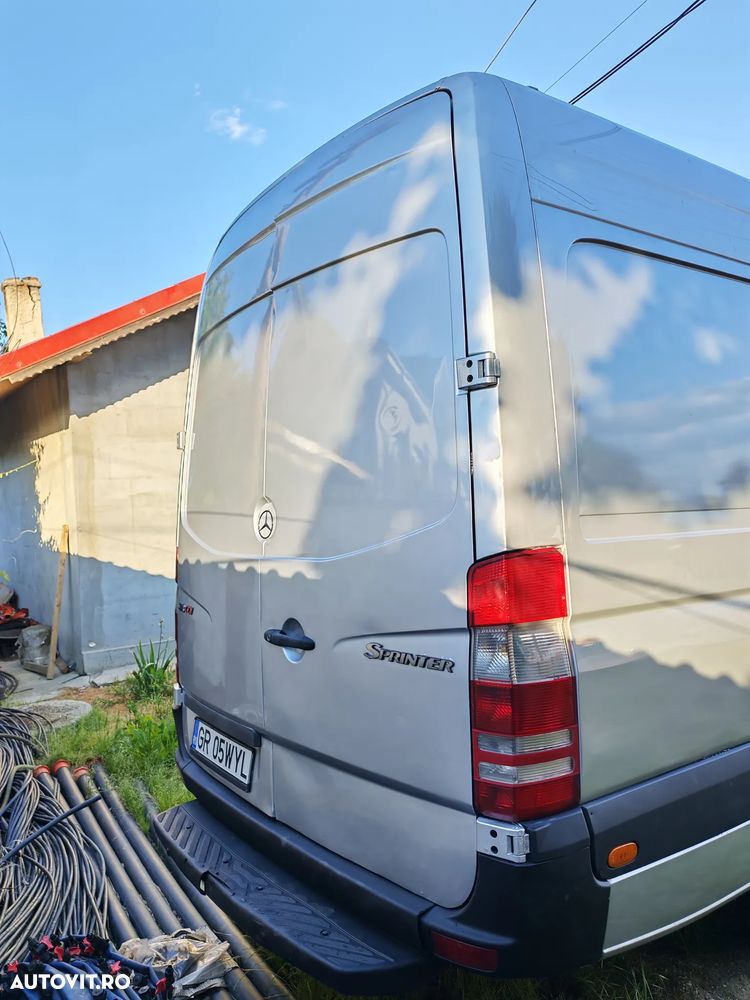 Mercedes-Benz Sprinter - 6