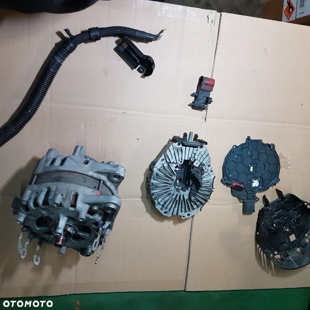 szczotko trzymacz szczotki płytka wtyk osłona do alternatora mhev 1.0 mild hibrid mopar FIAT 500X panda III 500 tipo LANCIA YPSILON 200A 00522087180 00522041910 724013089 - 1