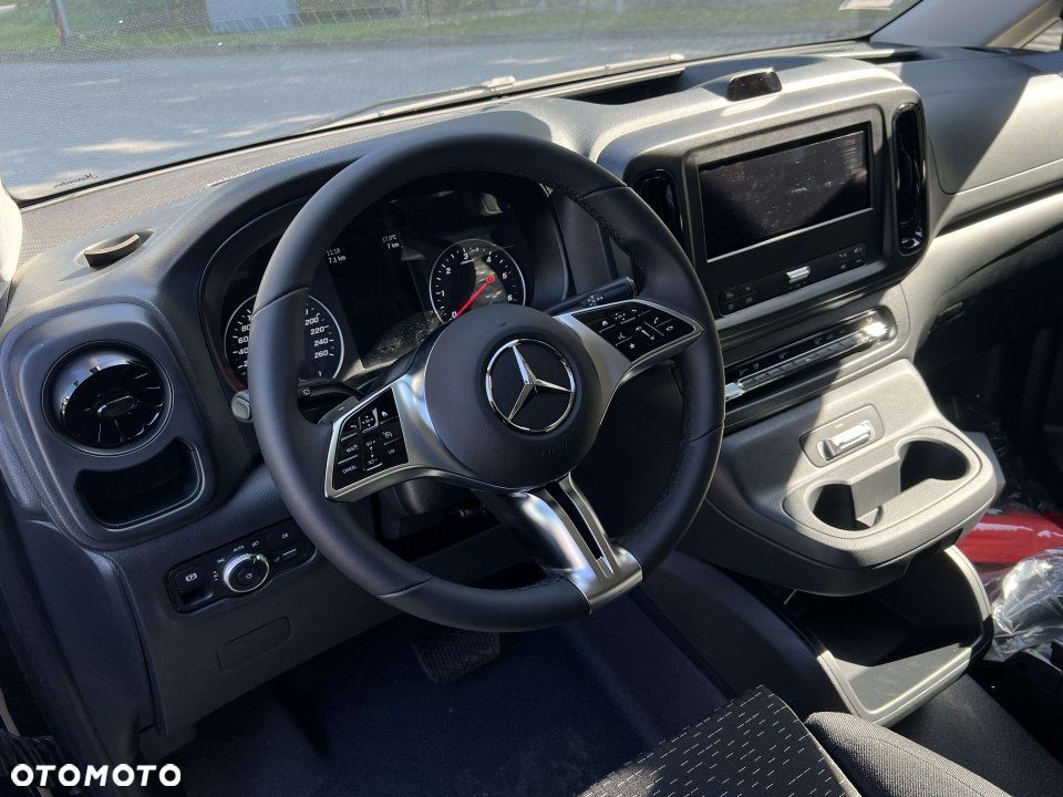 Mercedes-Benz Vito - 9