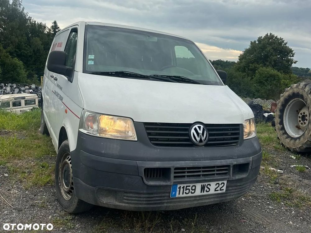 Volkswagen Furgon Blaszak VW Transporter T5 2.5 TDI 131 KM Skrzynia 6 Klima - 1