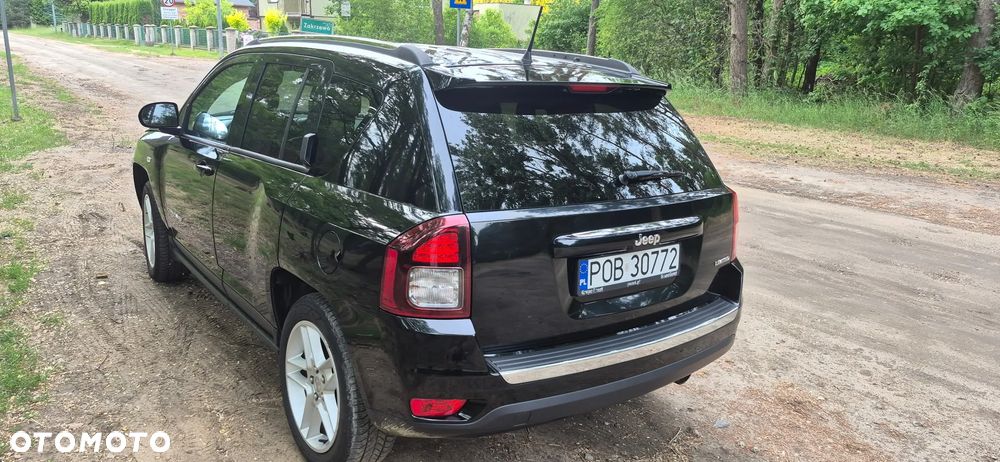 Jeep Compass - 10