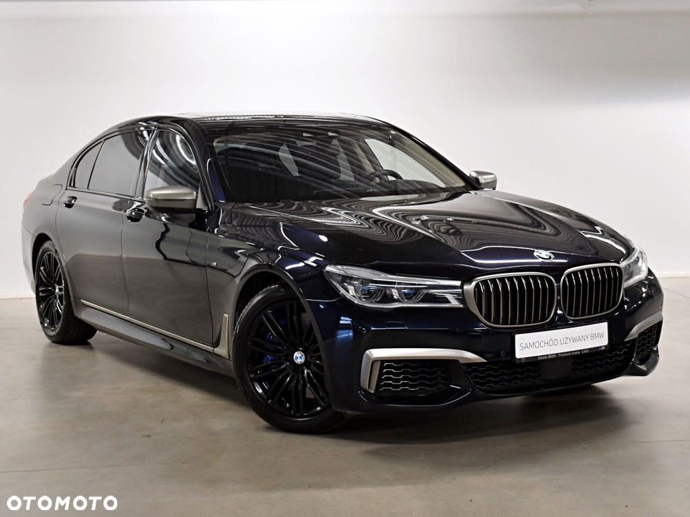 BMW Seria 7 - 8