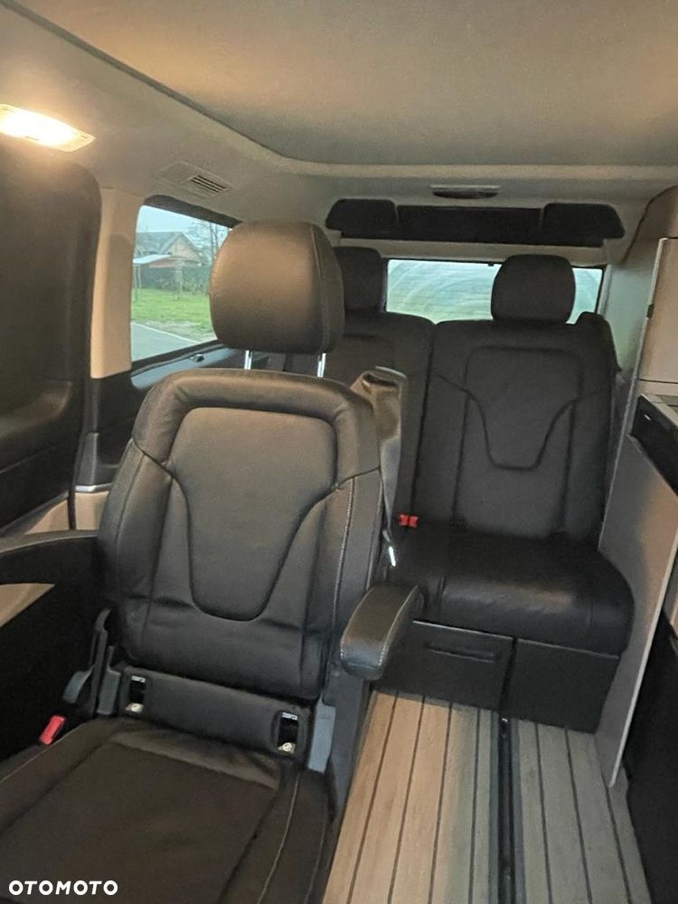 Mercedes-Benz Klasa V 300 d 4-Matic Exclusive 9G-Tronic (d³ugi) - 40
