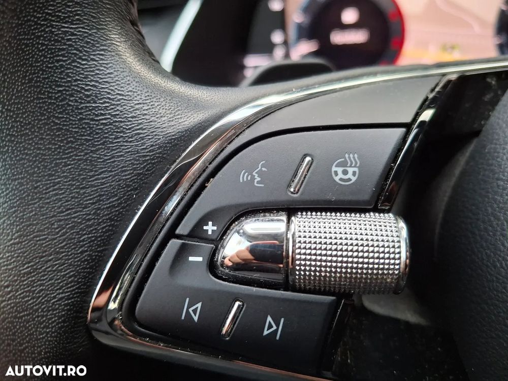 Skoda Octavia 2.0 TDI DSG Ambition - 22