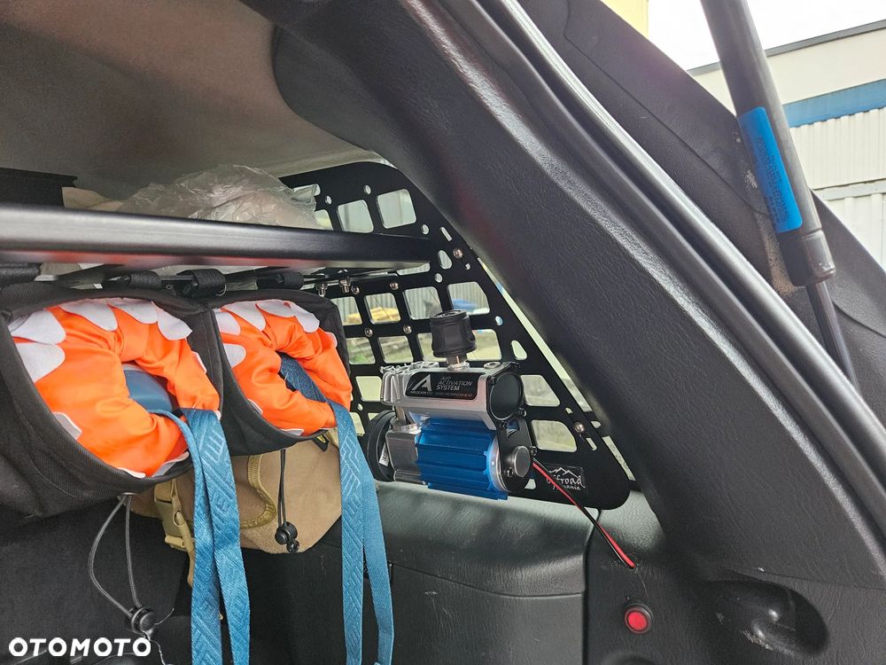 Jeep Grand Cherokee - 8