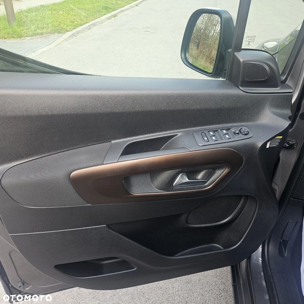 Peugeot Rifter 1.5 BlueHDI GT Line S&S - 23