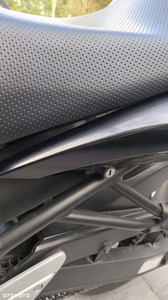 Yamaha FZ6 - 5