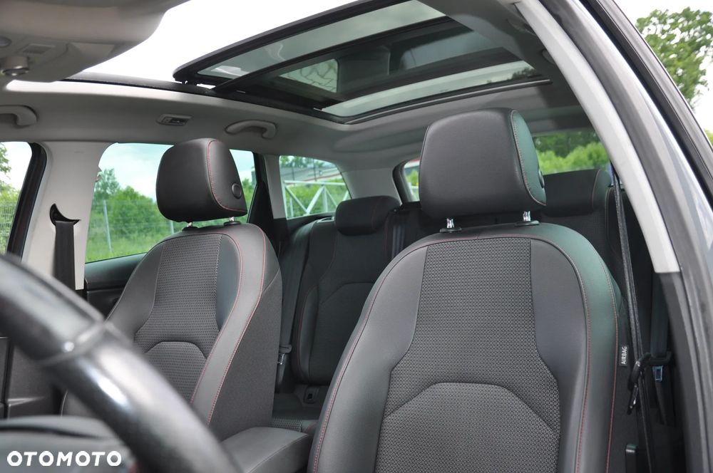 Seat Leon Sportstourer 2.0 TDI DPF DSG FR - 28