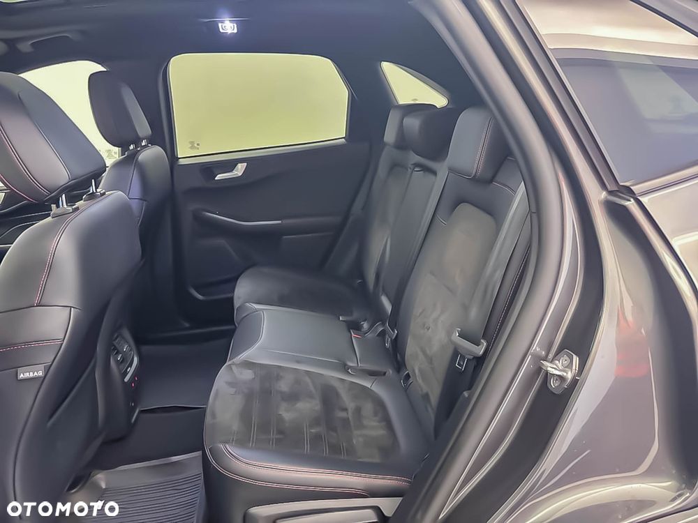 Ford Kuga 2.5 Duratec FHEV 4x4 ST-LINE - 15