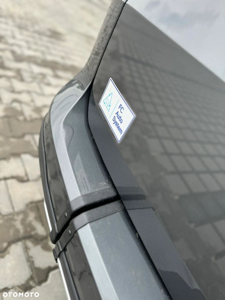 Ford Tourneo Connect Grand - 14