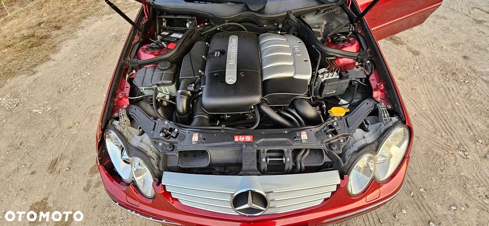 Mercedes-Benz CLK 2004