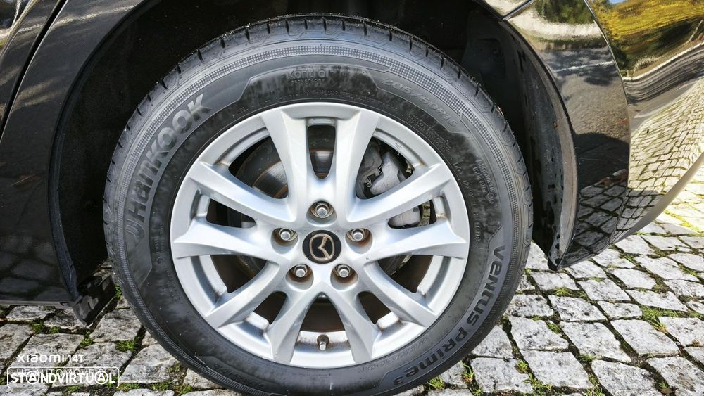 Mazda 3 1.5 Sky-G Evolve - 11