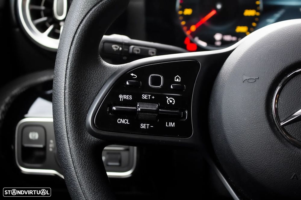 Mercedes-Benz A 250 e Progressive - 14