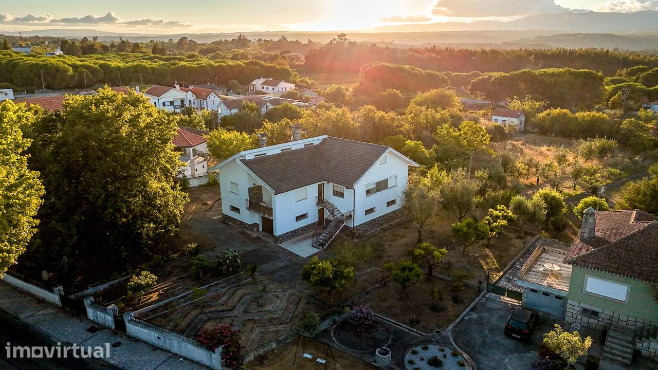MORADIA DE PRESTÍGIO | Sem Paralelo no Mercado Atual | Carregal do Sal - Grande imagem: 2/43