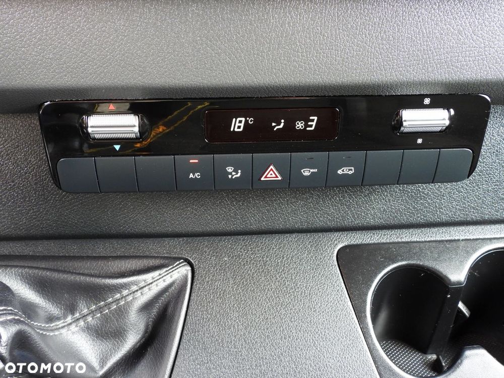 Mercedes-Benz SPRINTER 519  PLANDEKA 8 PALET WEBASTO TEMPOMAT BLIŹNIACZE KOŁA KLIMATYZACJA  190KM - 37