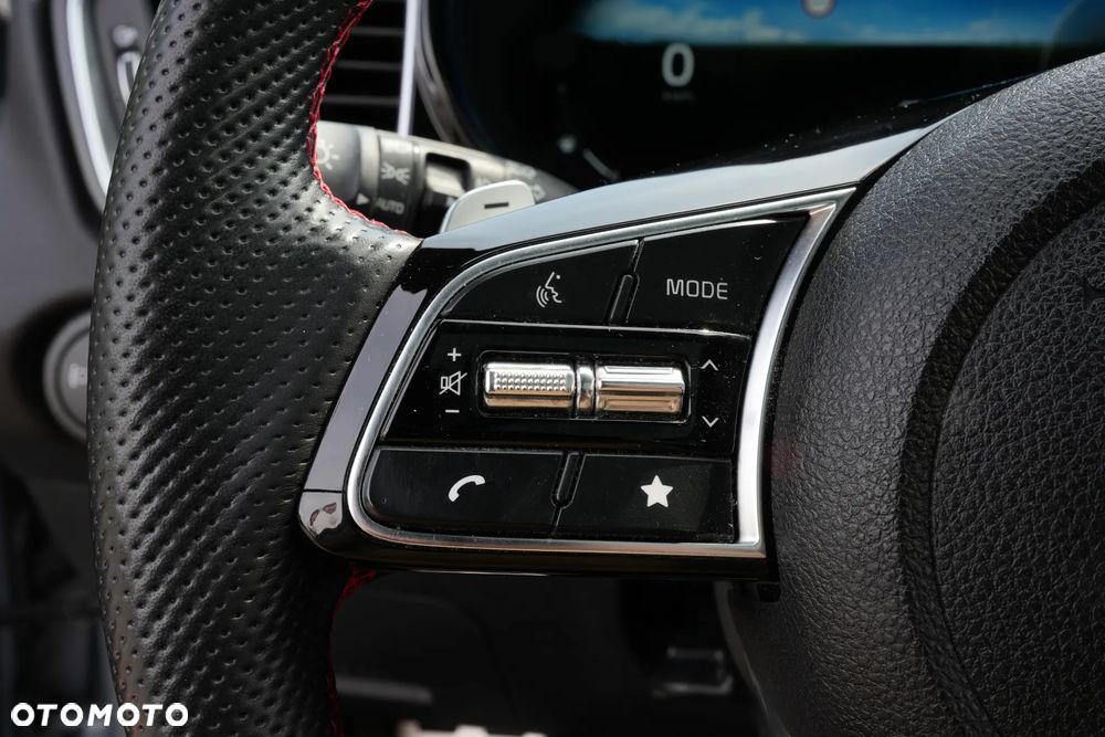 Kia ProCeed 1.6 T-GDI GT DCT - 16
