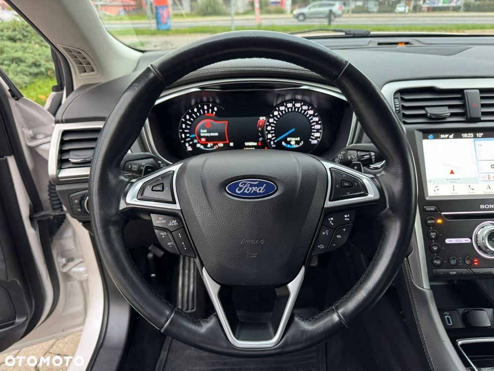 Ford Mondeo 2.0 EcoBlue Vignale - 19