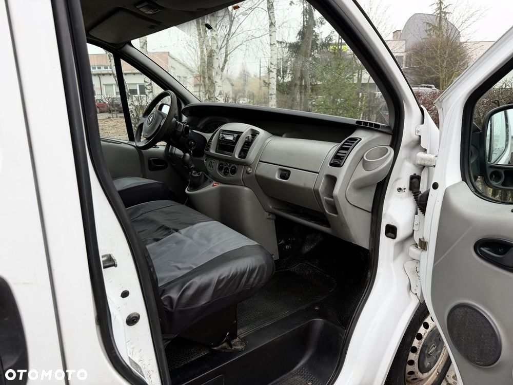 Renault Traffic - 6