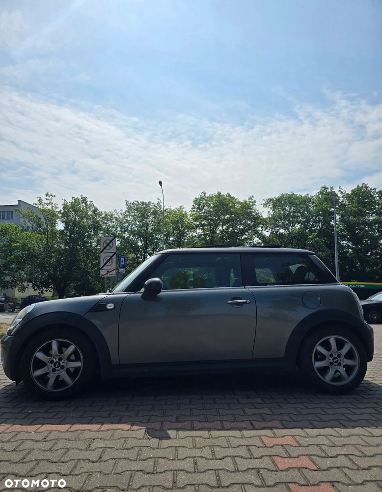 MINI Cooper Standard - 6