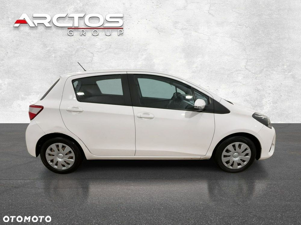 Toyota Yaris - 4