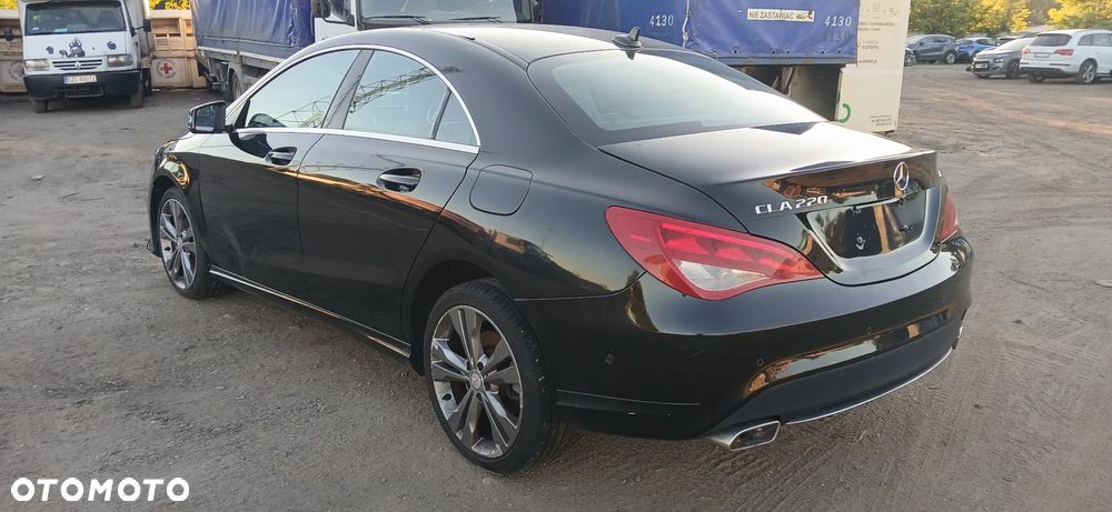 Mercedes-Benz CLA 220 CDI 7G-DCT - 9