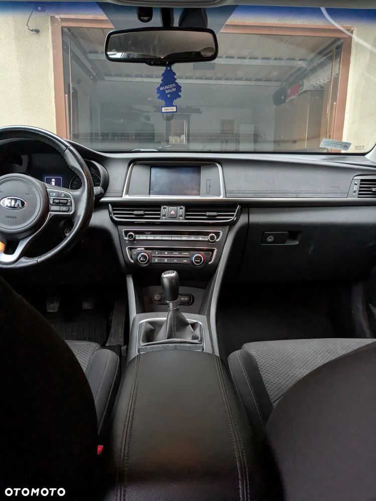 Kia Optima 1.7 CRDI M - 9