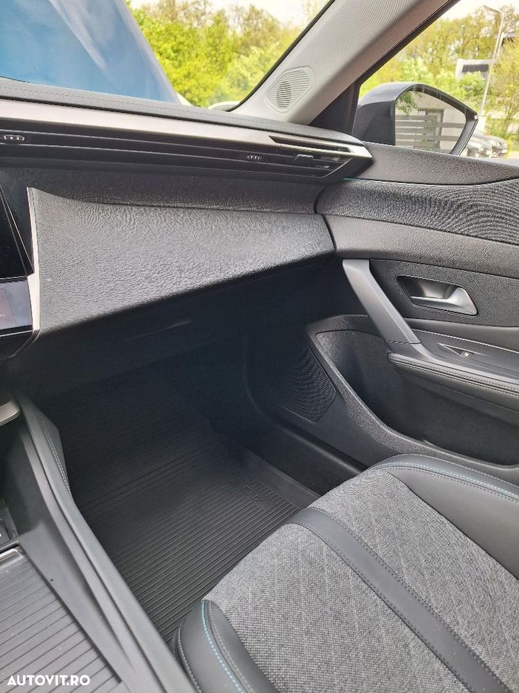 Peugeot 408 1.2L PureTech 130 S&S EAT8 Allure - 5