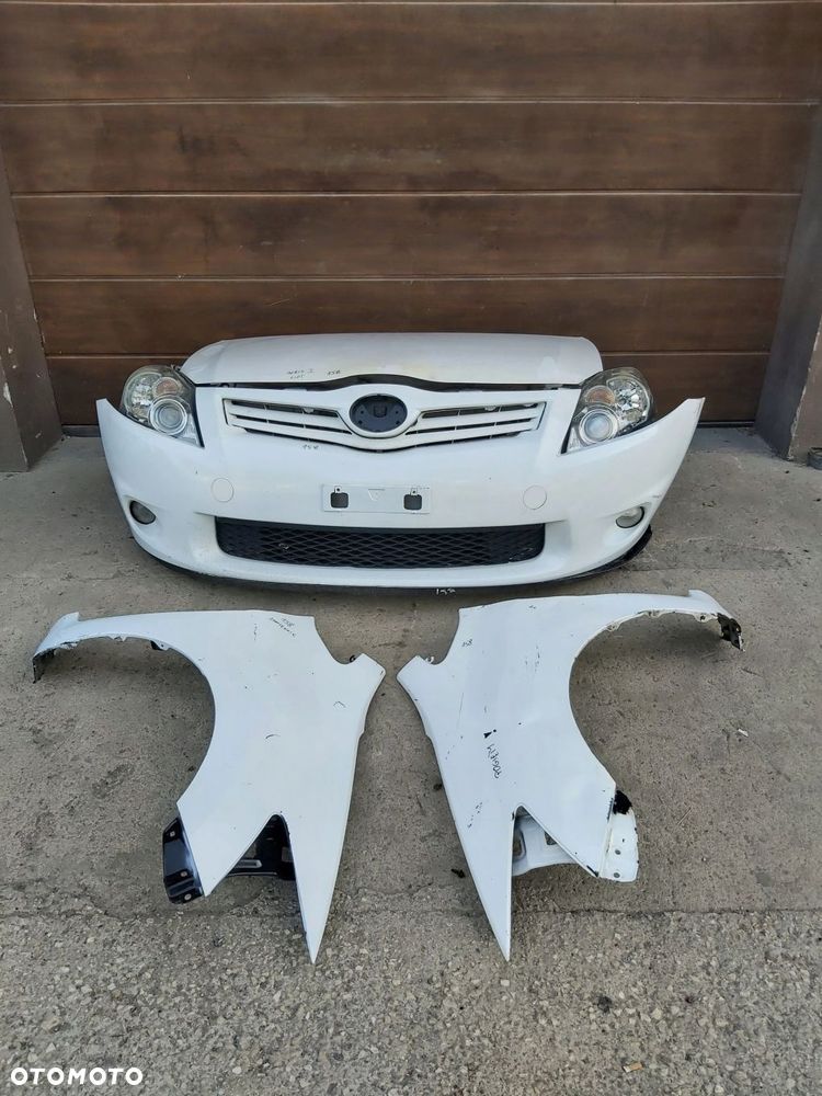Toyota Auris I LIFT kompletny przód zderzak maska - 1