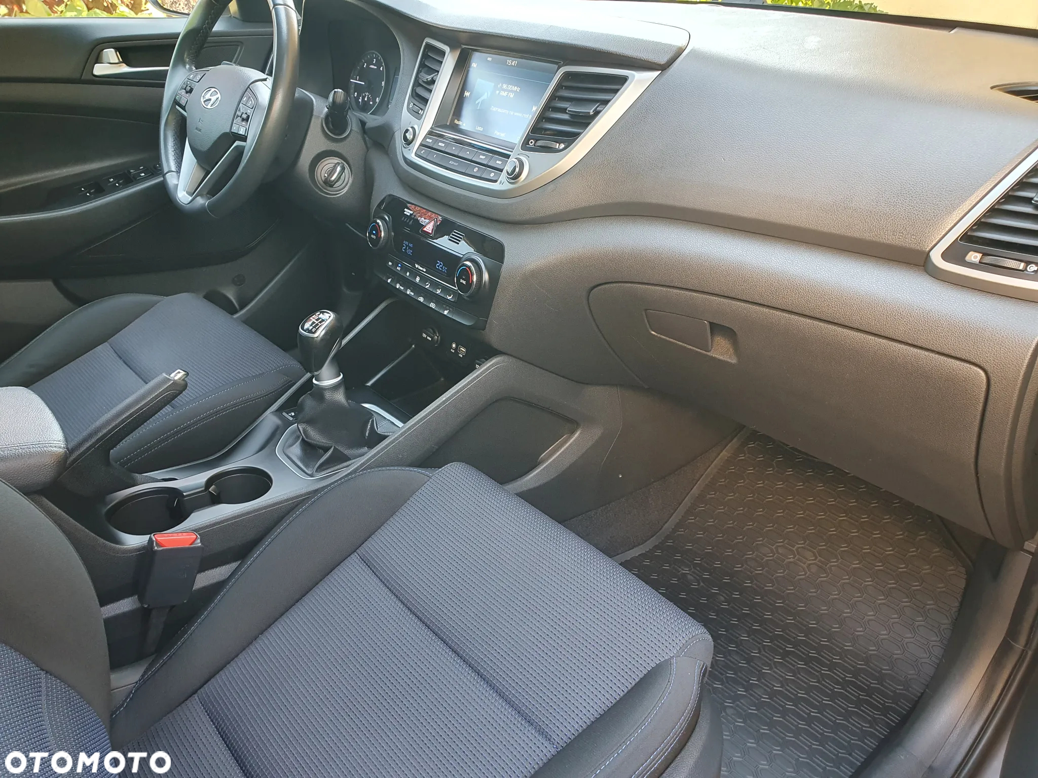 Hyundai Tucson 1.7 CRDI BlueDrive Comfort 2WD - 15