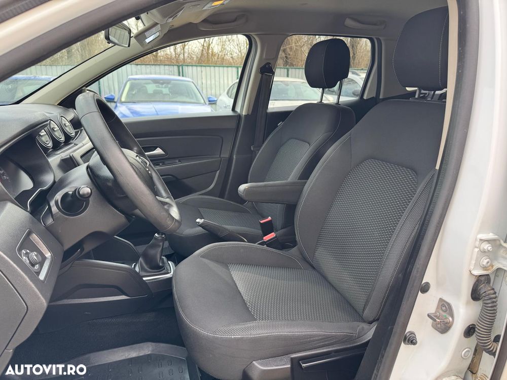 Dacia Duster 1.5 Blue dCi 4WD Essential - 9