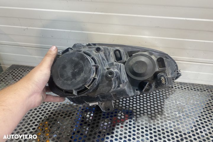 Far stanga 1K6941005Q 1K6941005Q Volkswagen VW Golf 5 [2003 - 2009] H - 3