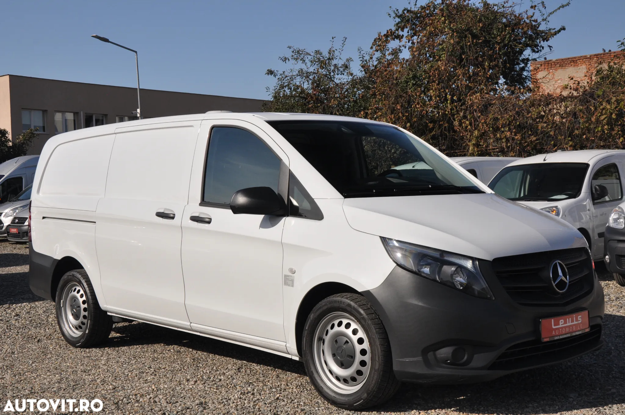 Mercedes-Benz Vito 114 Furgon - 3