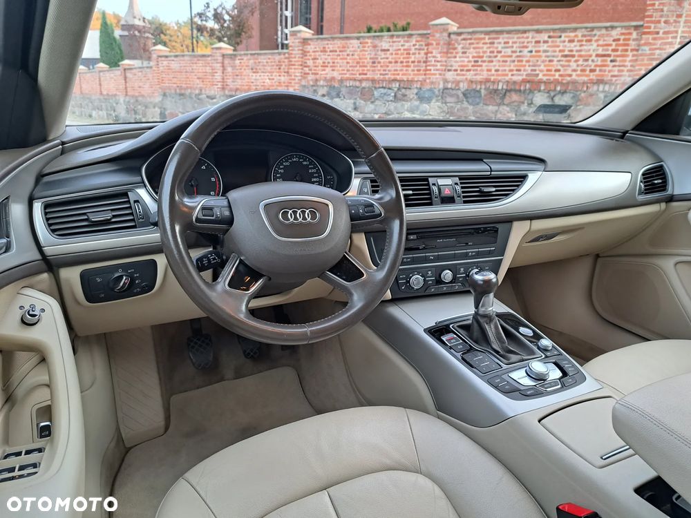 Audi A6 Avant 2.0 TDI Ultra DPF - 11