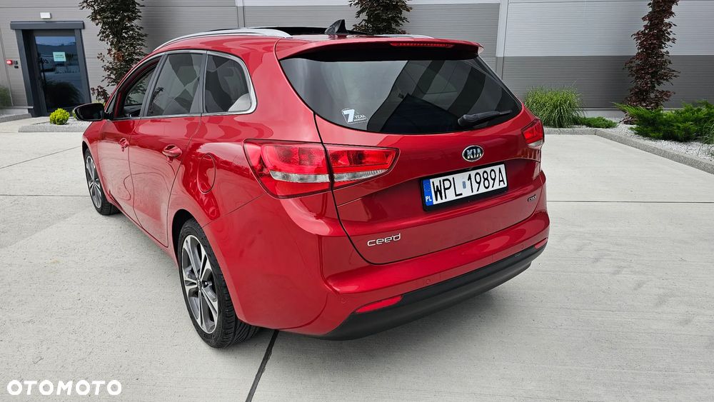 Kia Ceed Cee'd 1.6 CRDi Smart - 34