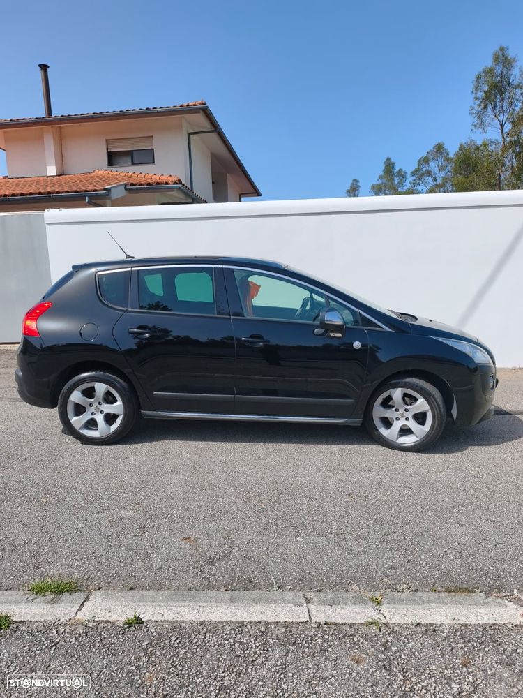 Peugeot 3008 e-HDi FAP 115 EGS6 Stop&Start Allure - 4