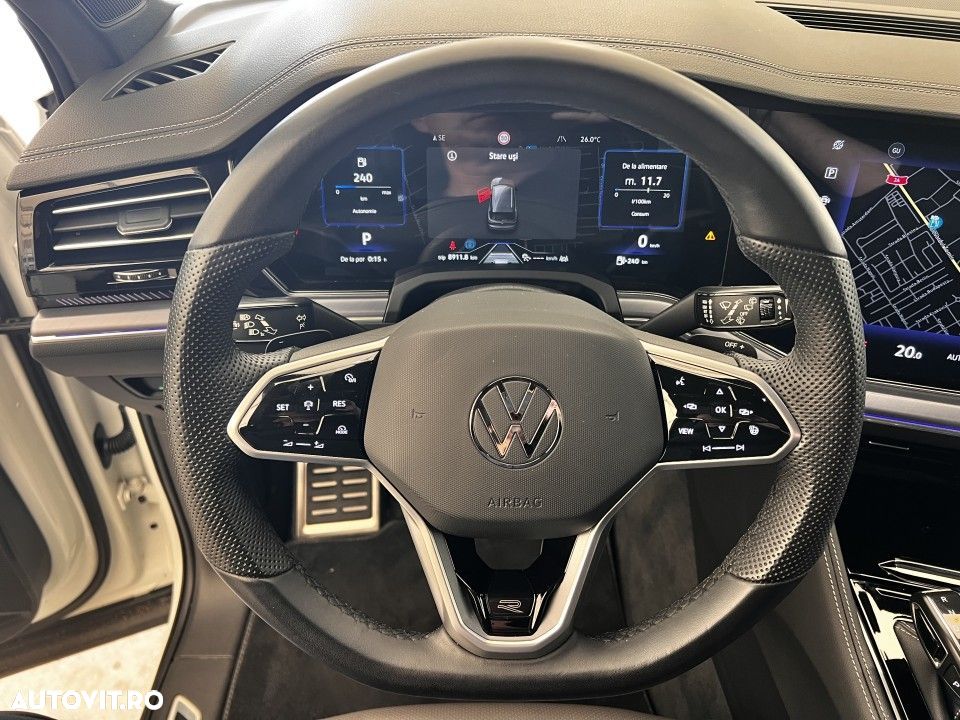 Volkswagen Touareg - 17