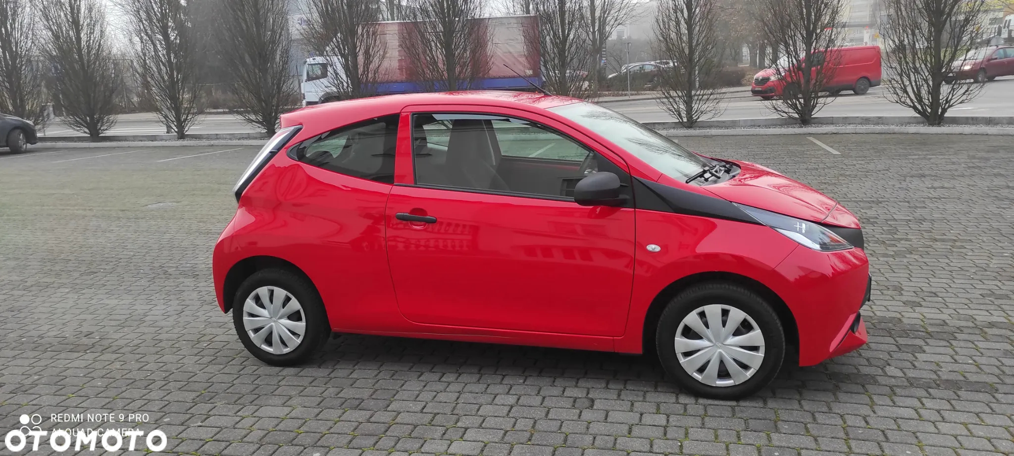 Toyota Aygo x-clusiv - 22