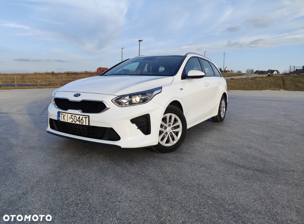Kia Ceed - 1