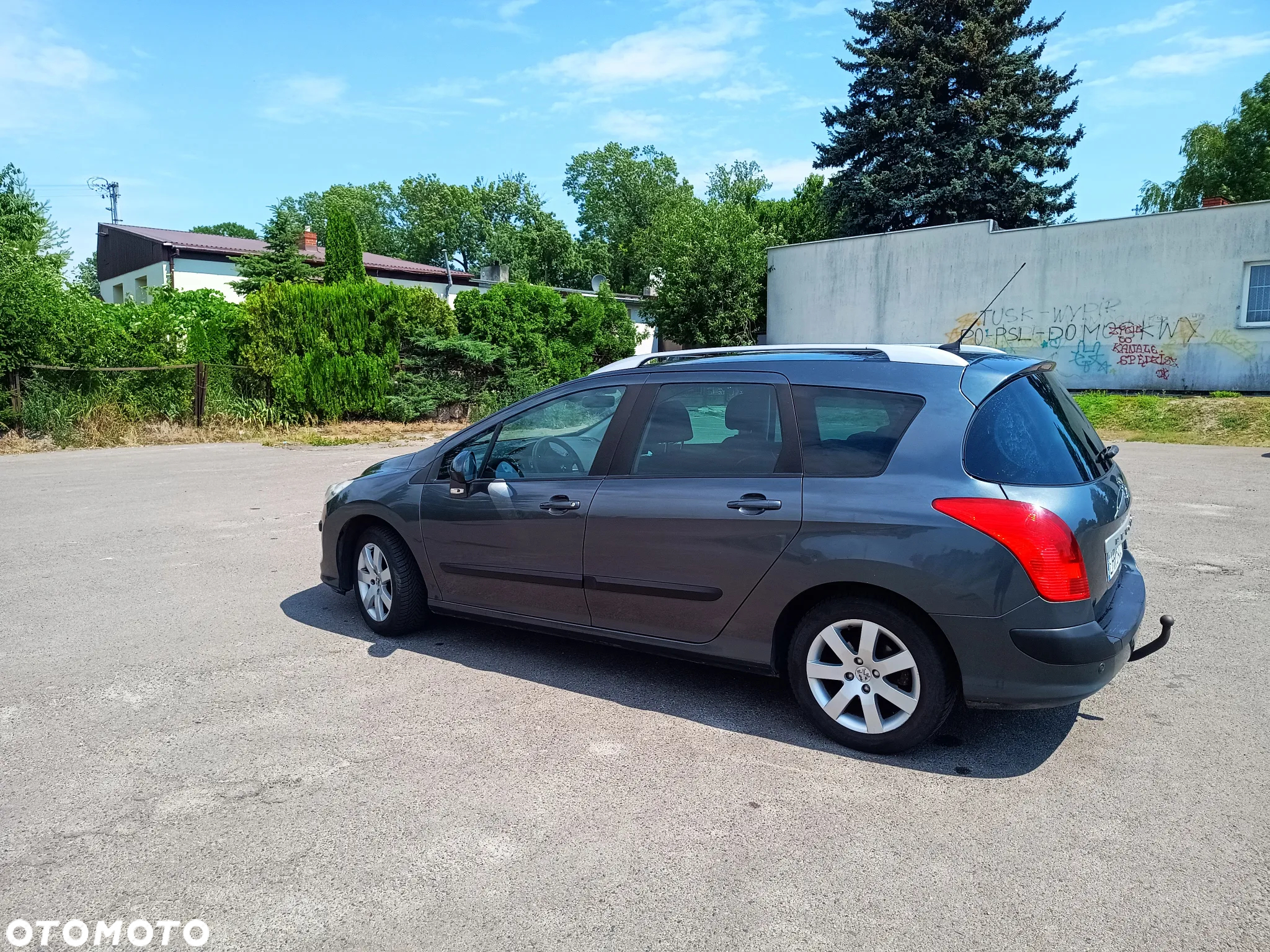 Peugeot 308 1.6 Premium Plus - 4