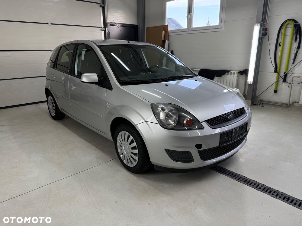Ford Fiesta 1.3 Silver Magic - 10