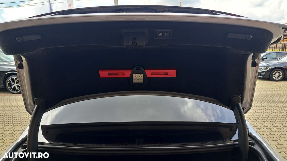 Audi S8 - 19
