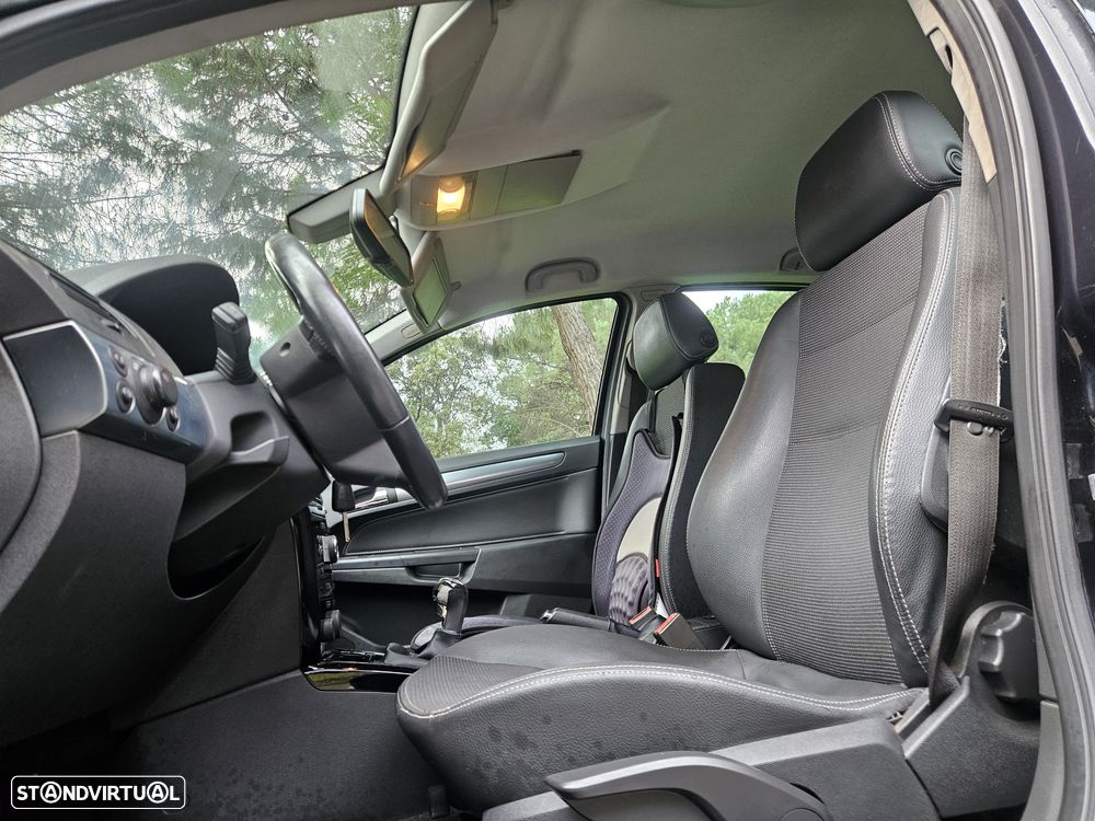 Opel Astra 1.7 CDTi Cosmo ecoFLEX - 21