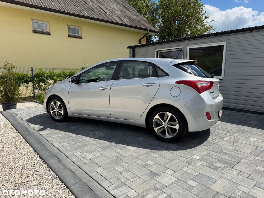 Hyundai i30 1.4 BlueDrive Go - 4