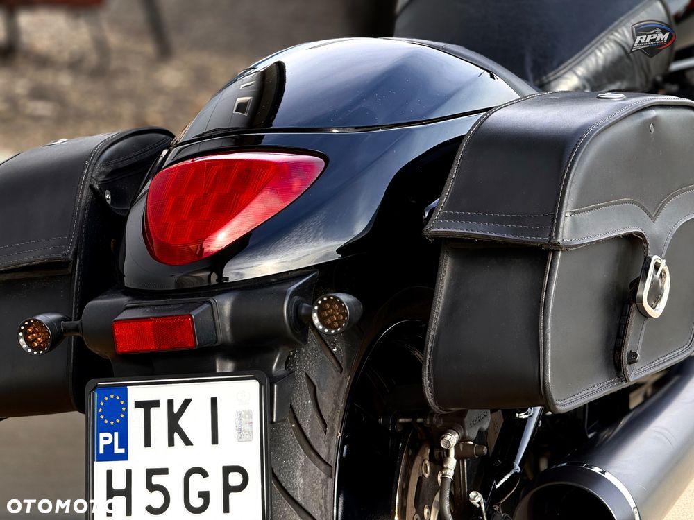 Suzuki Boulevard - 31